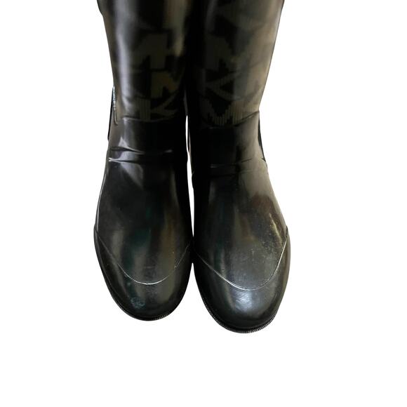 Michael Kors Black Calf  Rainboots in a Size 7 - Picture 4 of 10